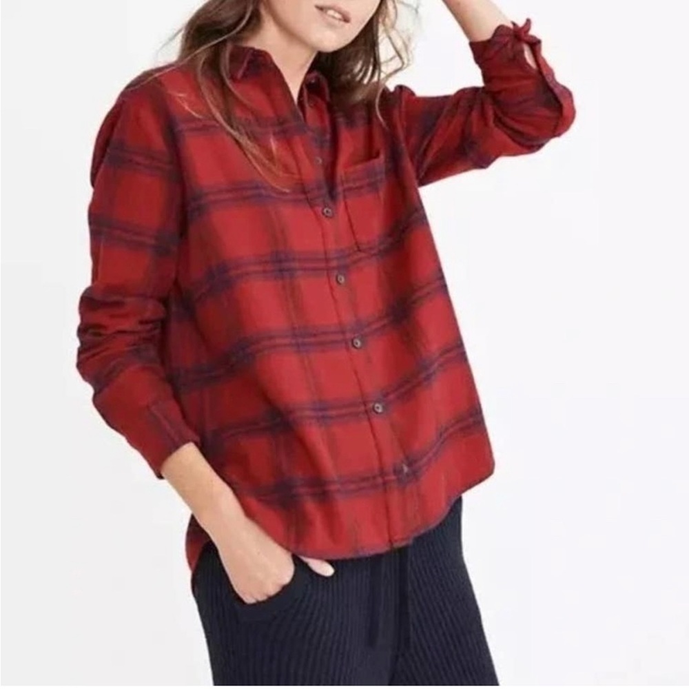 Madewell Flanell Oversized Boyfriend Button Up  Windowpane in Red size Medium